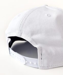 Snapback-hat-white